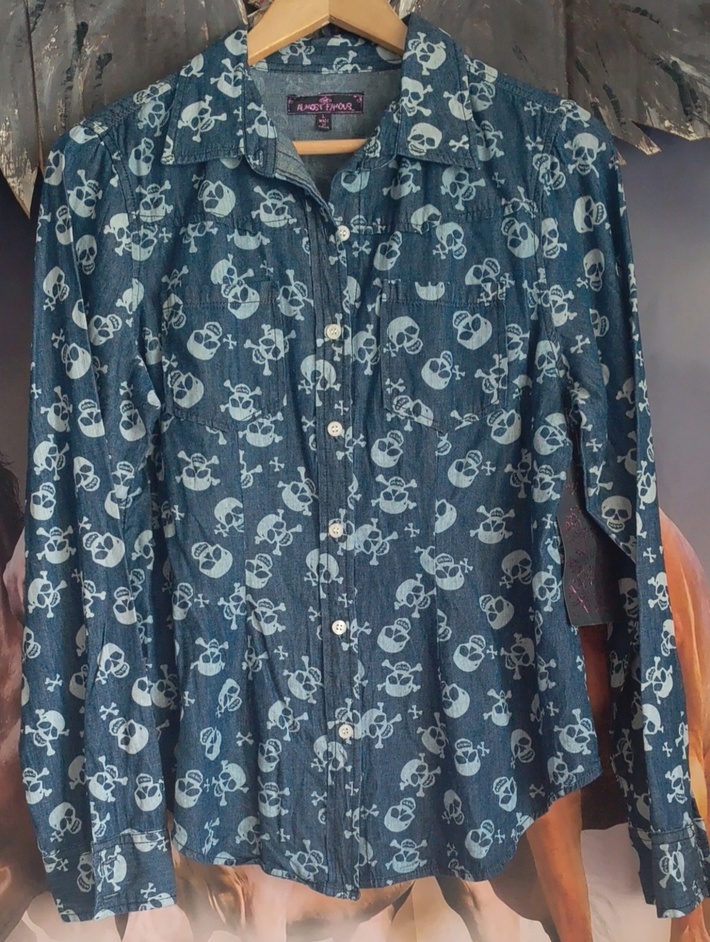 Almost Famous Navy Blue Skull-Print Button-Down Shirt